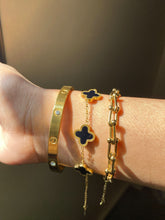 Regal Harmony Set – Elegant Necklace & Bracelet Jewelry Collection - Crazy Women