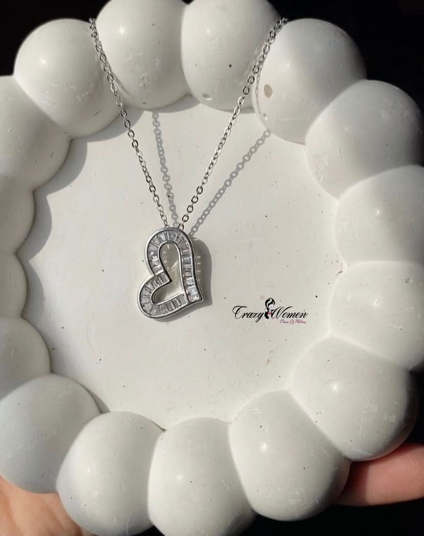 Silver Heart Design with Stones Necklace – Elegant & Sparkling Jewelry - Crazy Women