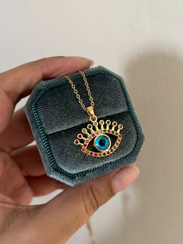 Stainless steel evil aye necklace - Crazy Women