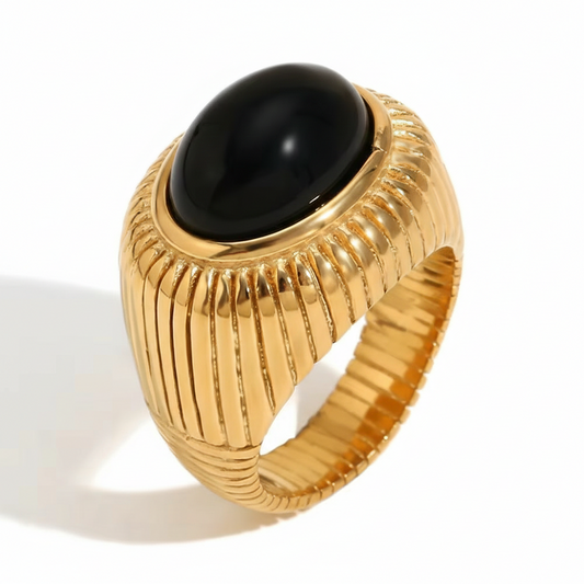 Vintage Gold Ribbed Signet Ring