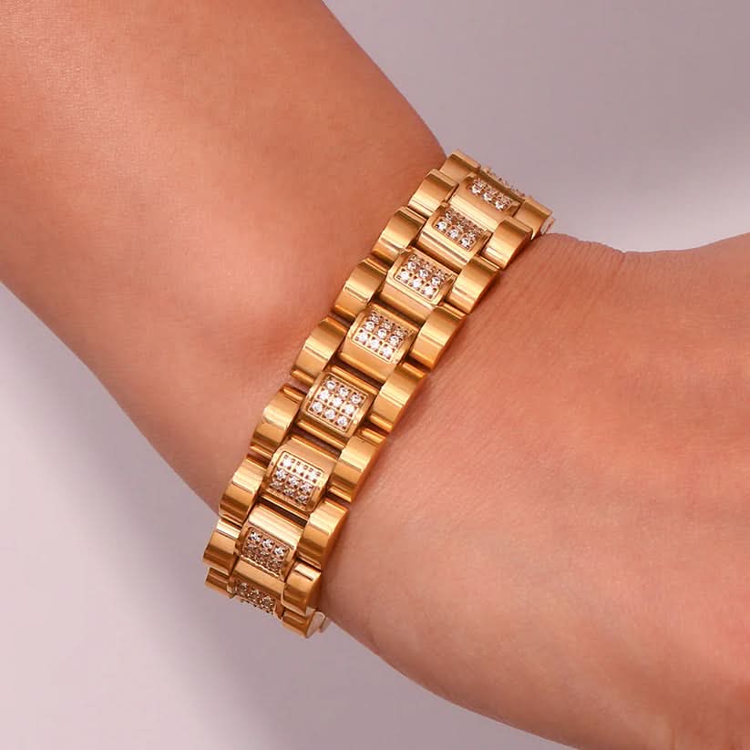 Monroe Luxury WatchBand - Elegance and Style for Every Occasion - Crazy Women