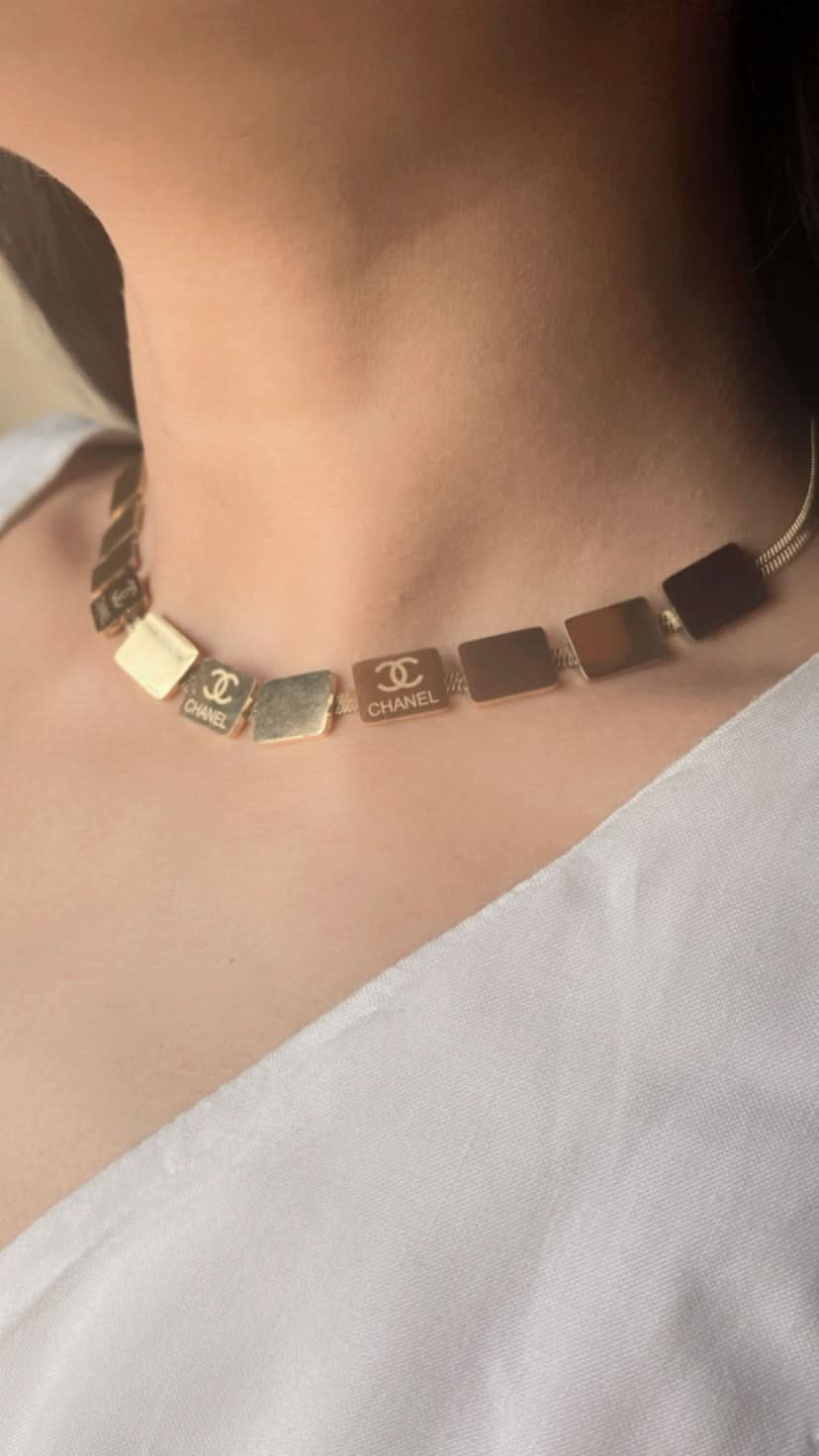 Golden Chanel Necklace – Elegant Luxury Jewelry for Every Occasion - Crazy Women