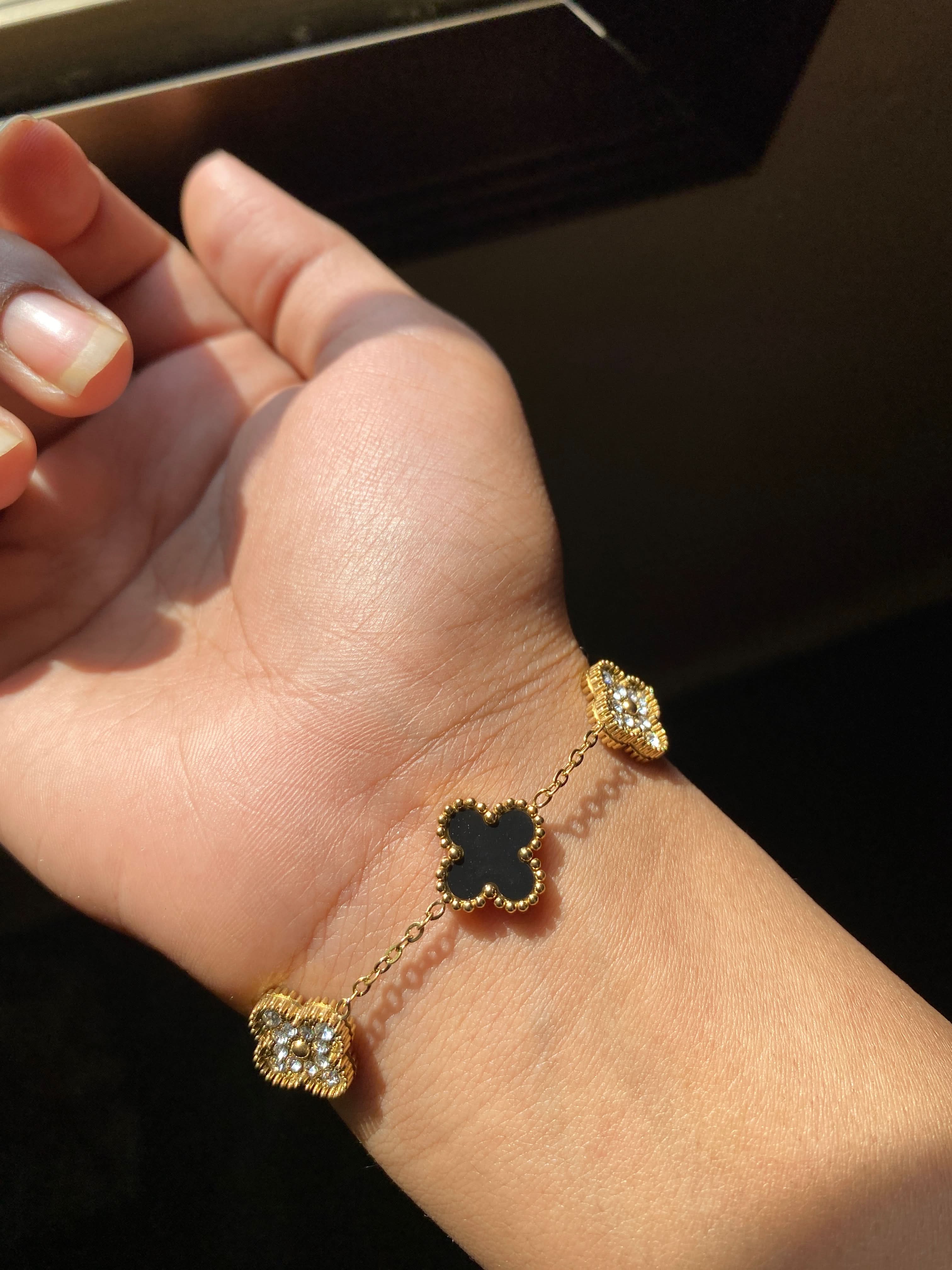 Multi Clover Gold Bracelet - Crazy Women