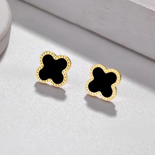 Four Leaf Clover Earrings in Black – Elegant and Lucky Design