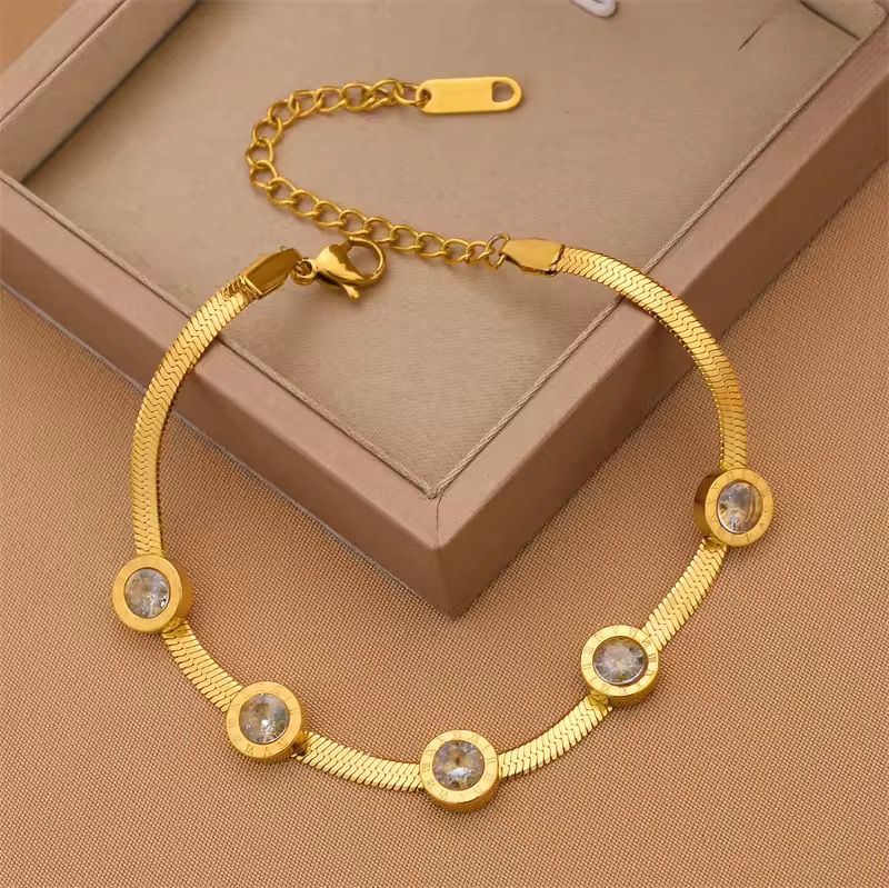 Luxury Gold Plated Diamond Bracelet – Elegant Adjustable Design - Crazy Women
