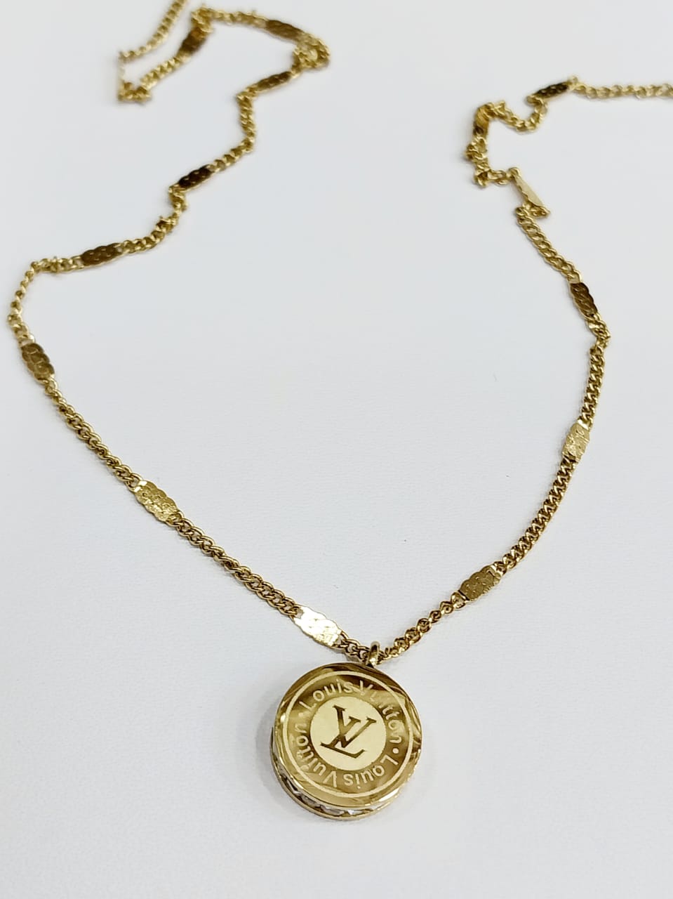 Louis Vuitton Gold Pendant Necklace – Luxury Jewelry - Crazy Women