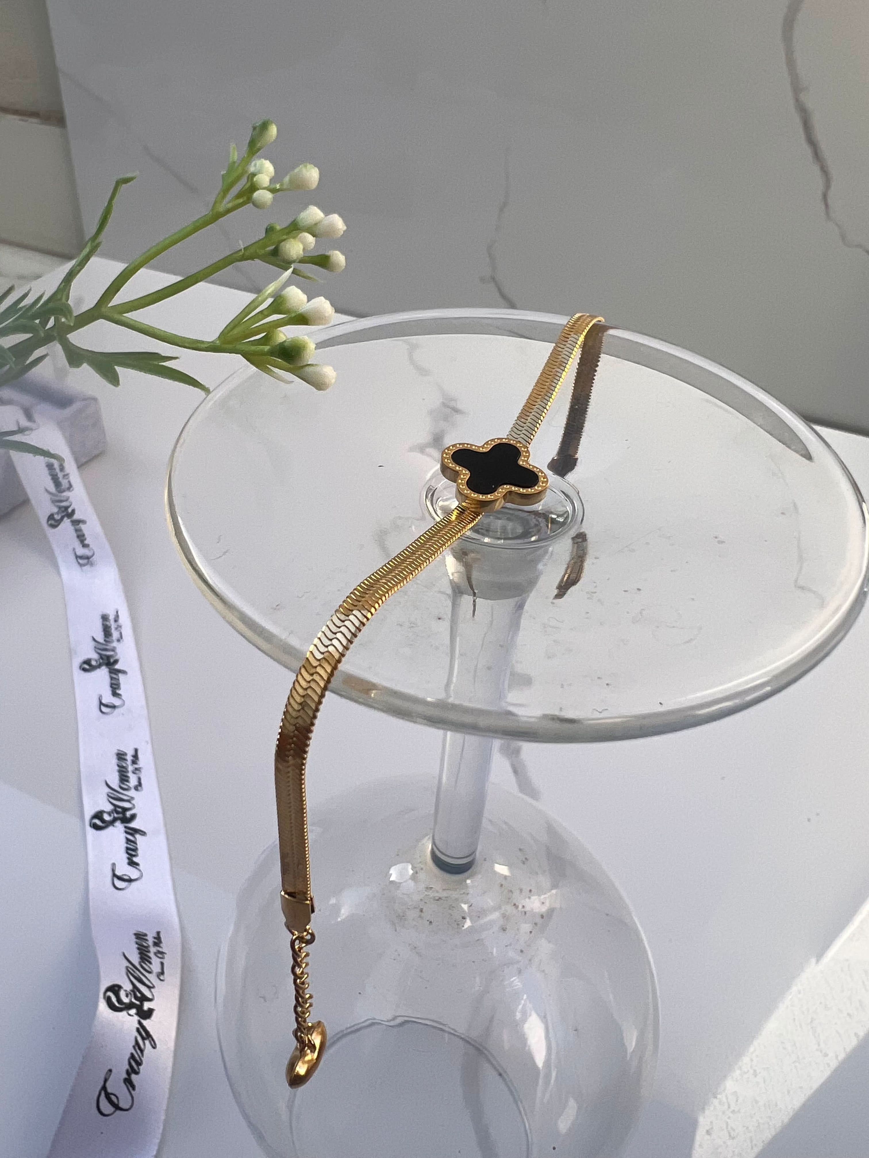 Gold Bangle | Jewelry Store | Jewelry Shop